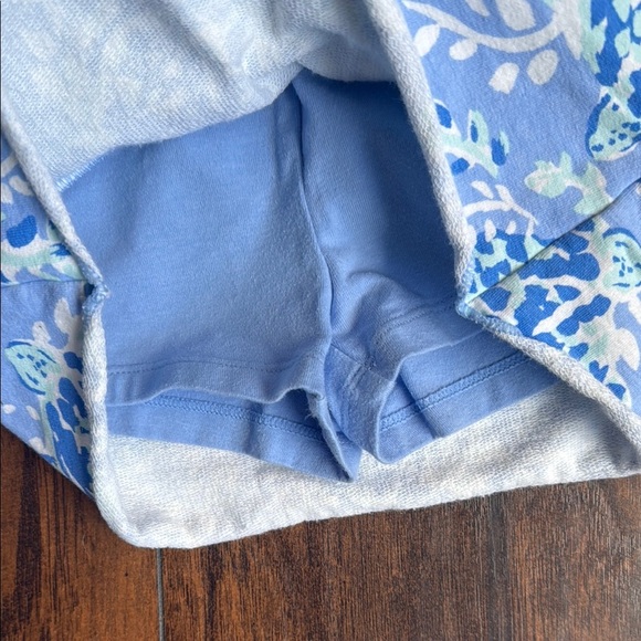 Lilly Pulitzer Skort size small (F25) - Picture 3 of 4